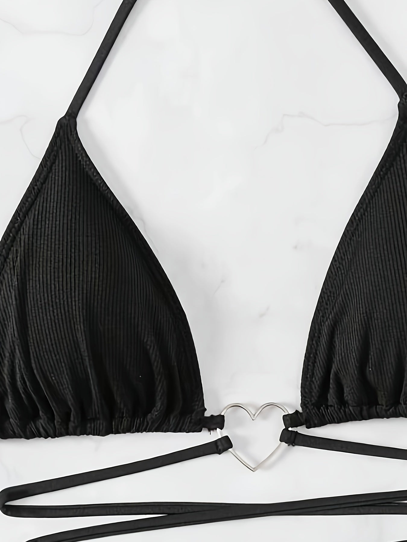 Sexy 2-Piece Bikini with Heart Detail and Backless Design