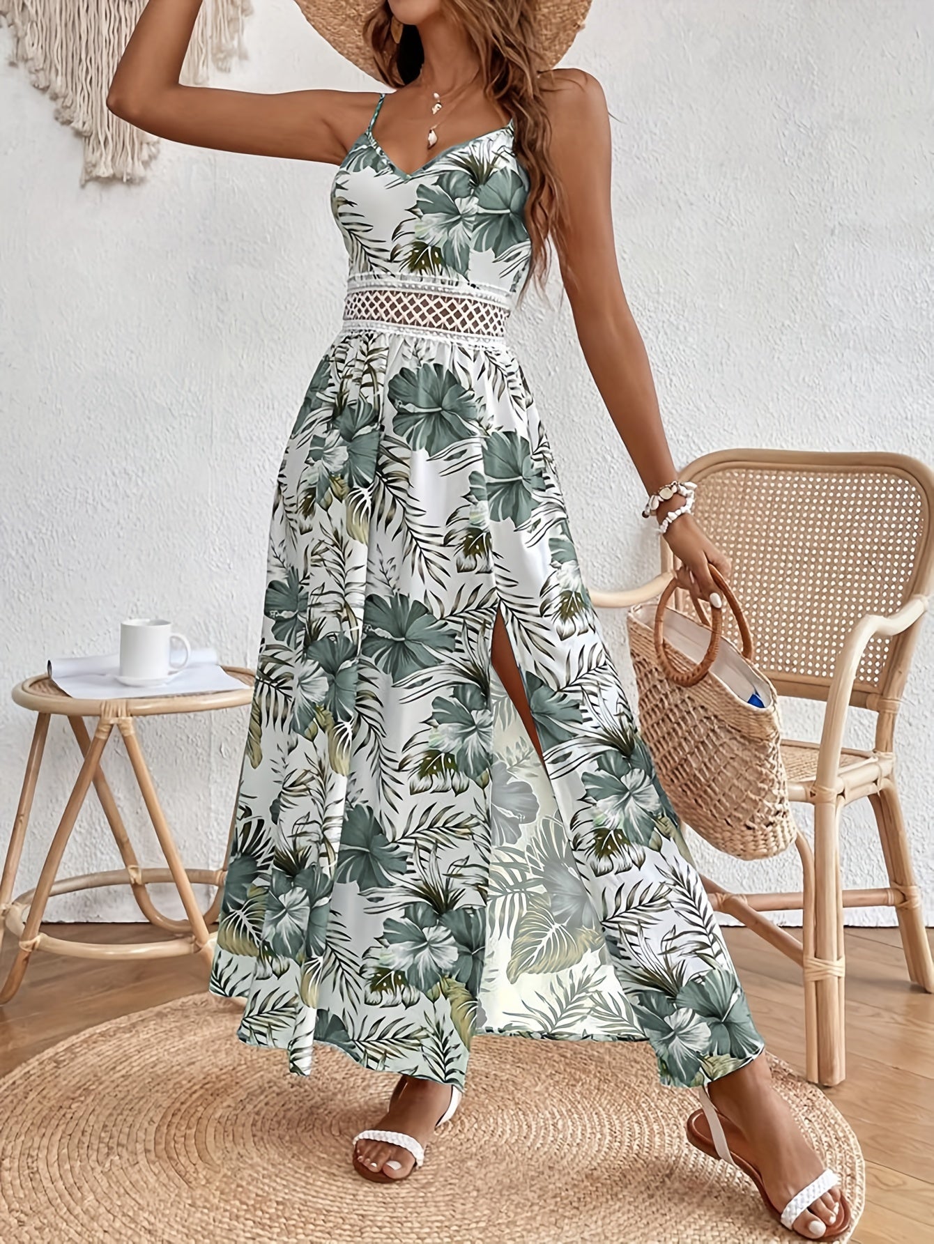Elegant Floral Dress with Spaghetti Straps and Slit