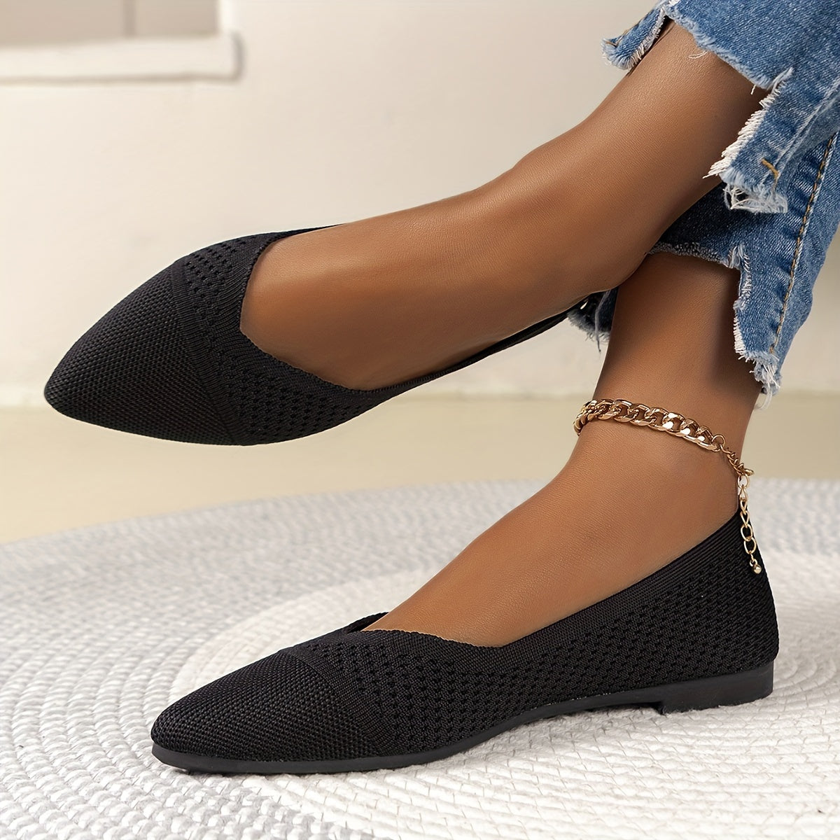 Women's Knit Pointed Toe Flats for Daily Comfort