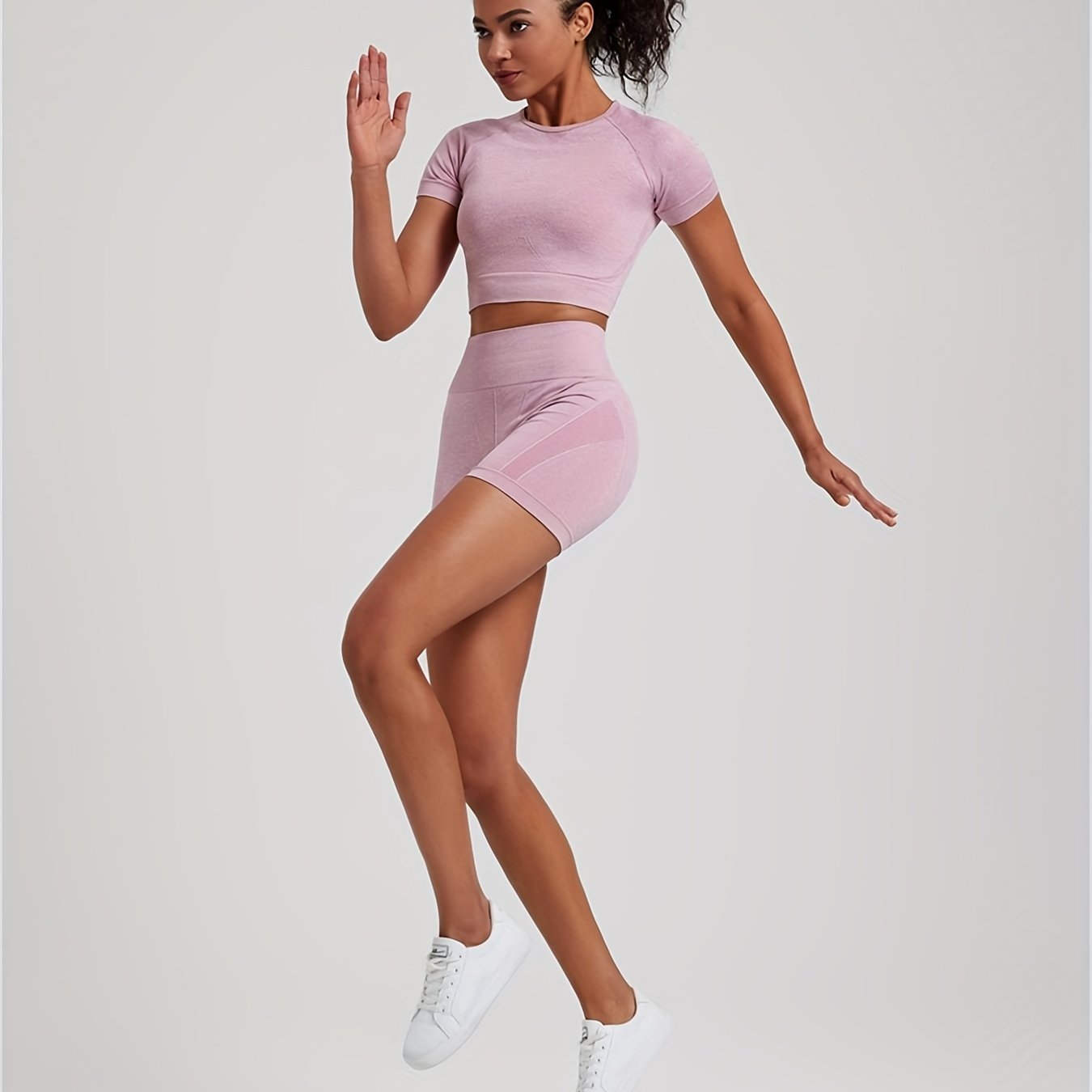 Women's 2-Piece Activewear Set with Seamless Yoga and High-Waisted Fitness Shorts