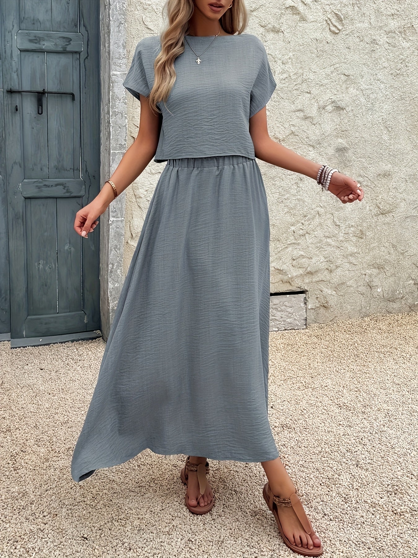 2-Piece Women's Solid Color Short Sleeve Top and Casual A-Line Skirt Set